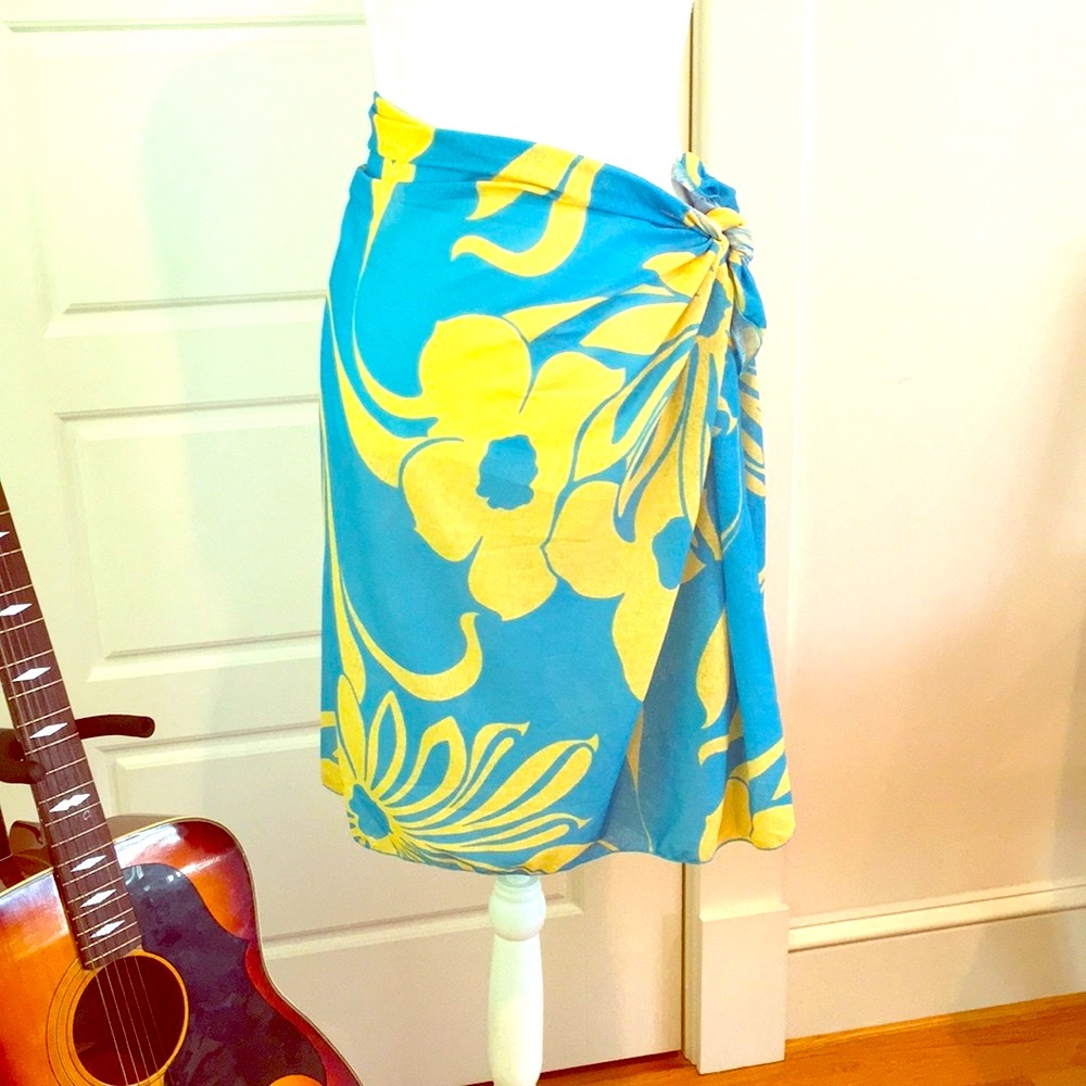 Tropical Beach sarong NWOT